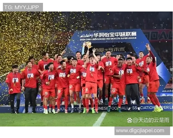 足球炸裂球星带领球队冲击巅峰挑战世界最强联赛之巅